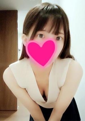 安達すみれの画像