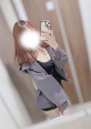 篠田ふうかの画像