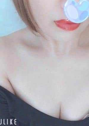 白崎あんの画像