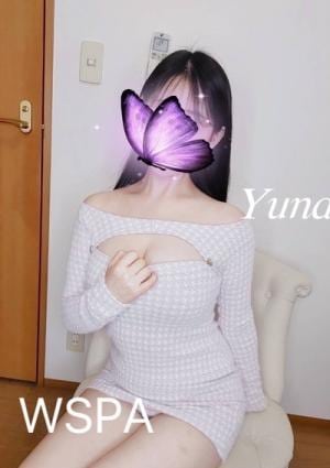 真山ゆなの画像