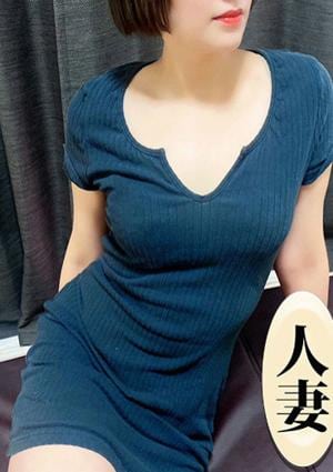 白桃ひらりの画像