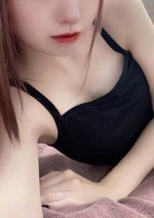 鳴月らいの画像