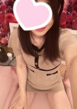 6/4新人 小川ゆきのの画像