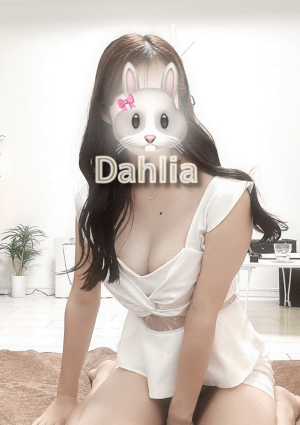 東條みなみの画像