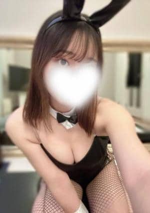 小鳥遊こはるの画像