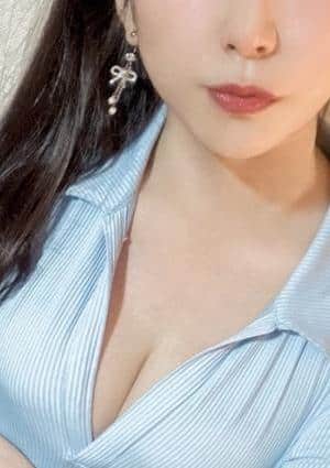 雪野つきの画像