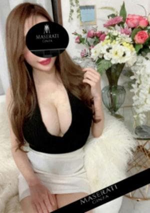 雫石 美那の画像