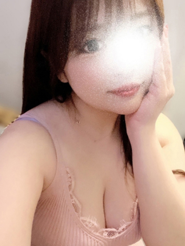 立花いおりの画像