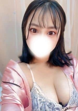 倉科めるの画像