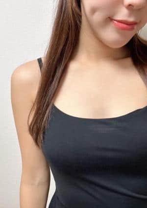 丹生ひなのの画像