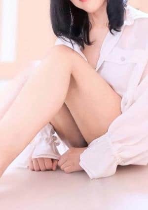 綾瀬夫人の画像