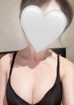 成美かれんの画像