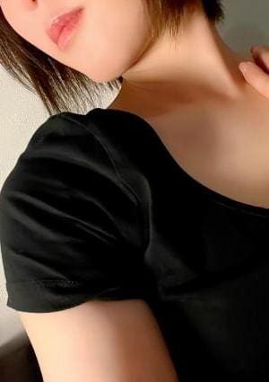 清宮れいの画像