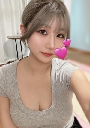 尾形ゆあの画像