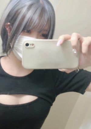 ひなのさんの画像