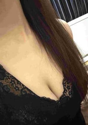 千葉あやめの画像