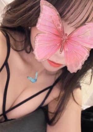 黒咲じゅりの画像