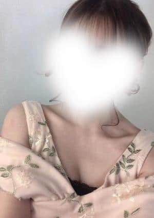 若槻やよいの画像