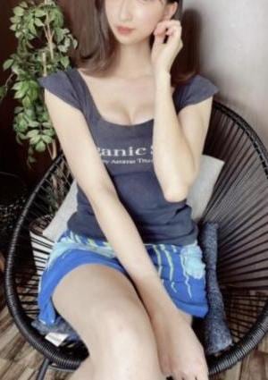 青山はるひの画像